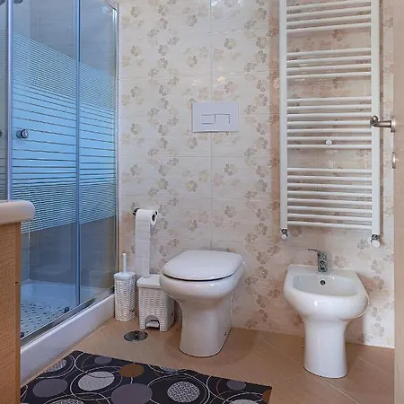 ベッド・アンド・ブレックファスト Il Tempone 3*