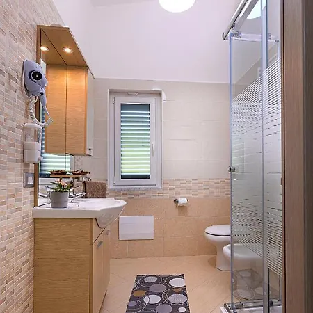 ベッド・アンド・ブレックファスト Il Tempone 3*