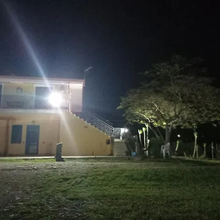 ベッド・アンド・ブレックファスト Il Tempone 3*